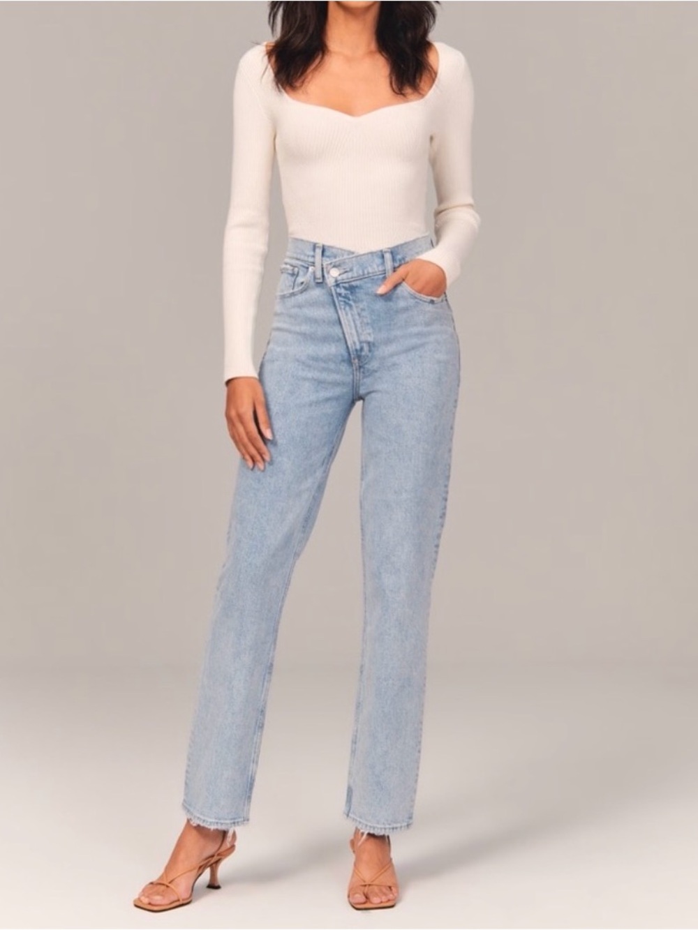 Abercrombie & Fitch Women’s Curve Love Ultra High Rise 90s Straight Leg Jeans